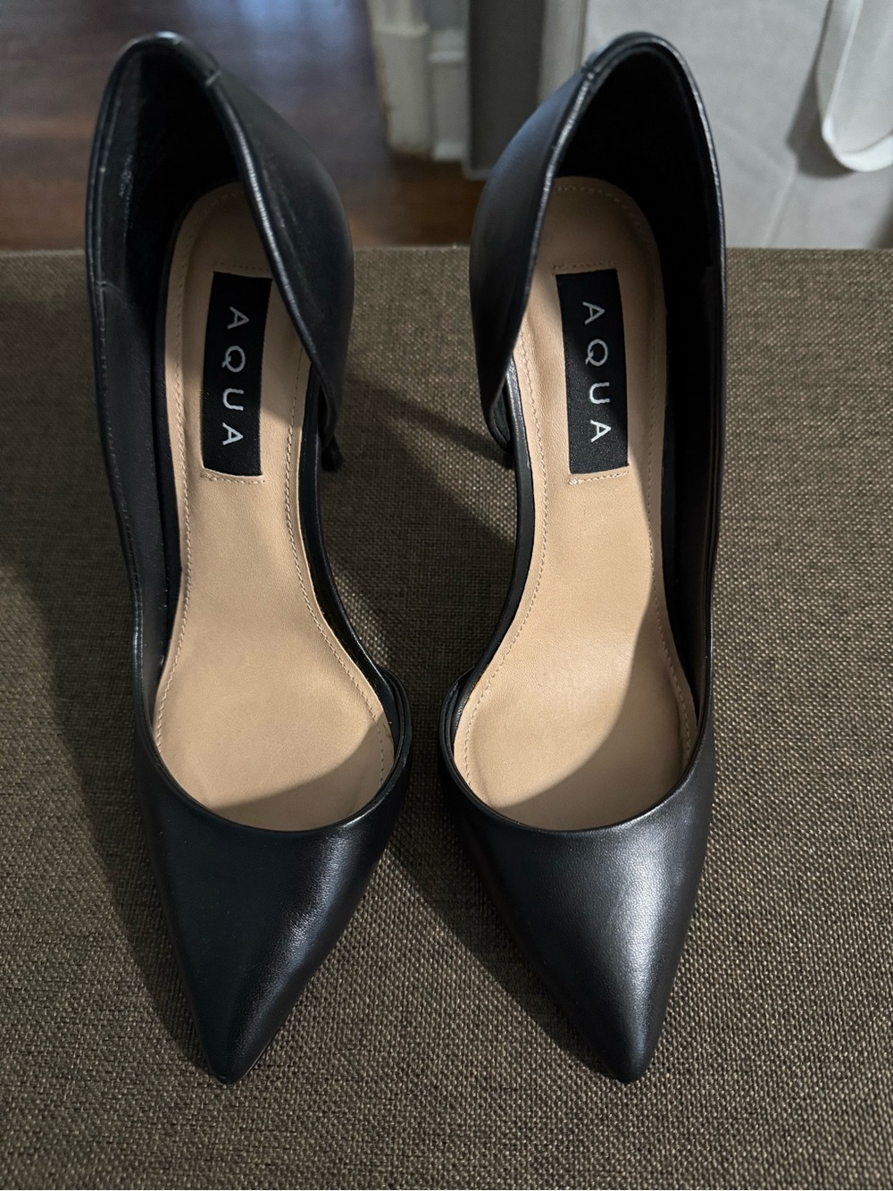 Aqua Dion Black Leather Stiletto D’orsay Pumps 7
